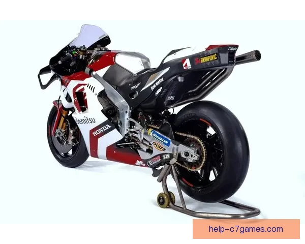 摩托GP赛季激战不断 本田车队迎来新战术挑战 赛场风云再起