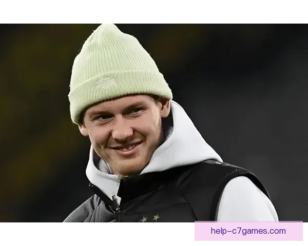 欧洲豪门争夺战升级多家俱乐部夏窗重磅引援引发足坛格局新变化 欧洲豪门争夺战升级多家俱乐部夏窗重磅引援引发足坛格局新变化