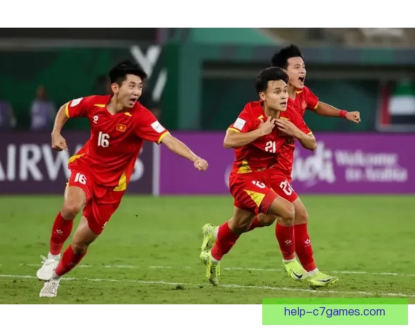 篮球世界杯：中国队惜败美国队晋级之路受阻 未来充满挑战