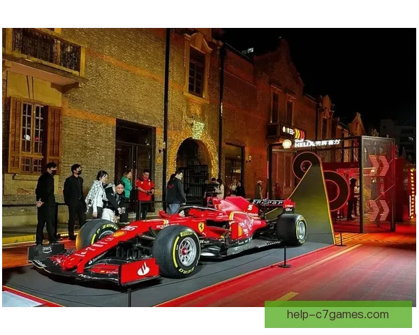 F1赛事激战不断：新车技术革新引发车手与车队激烈竞争