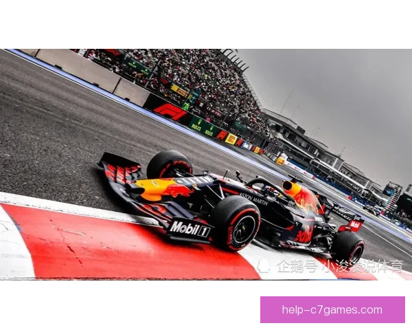 F1赛季新动态：红牛车队再度称霸赛道，汉密尔顿力压群雄挑战冠军宝座