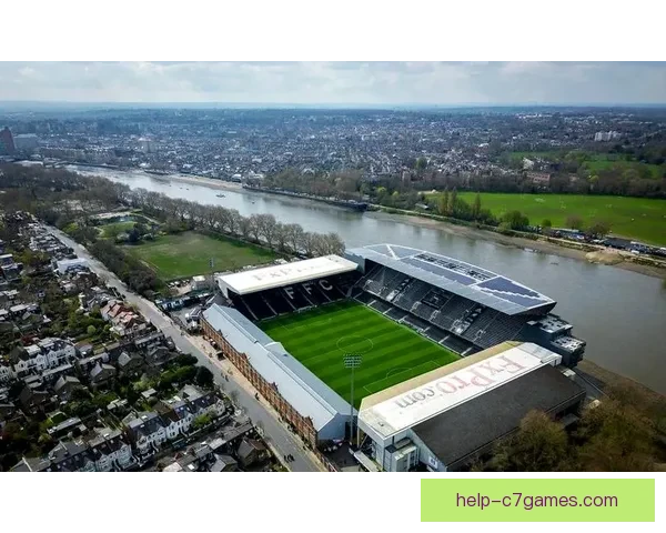 富勒姆足球俱乐部最新赛季表现与未来发展战略全解析