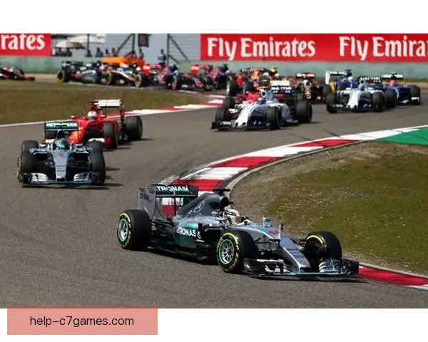 梅赛德斯强势回归赛道 F1新赛季争冠格局骤变